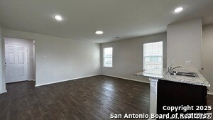 Foto del edificio - 6429 Handel Ldg