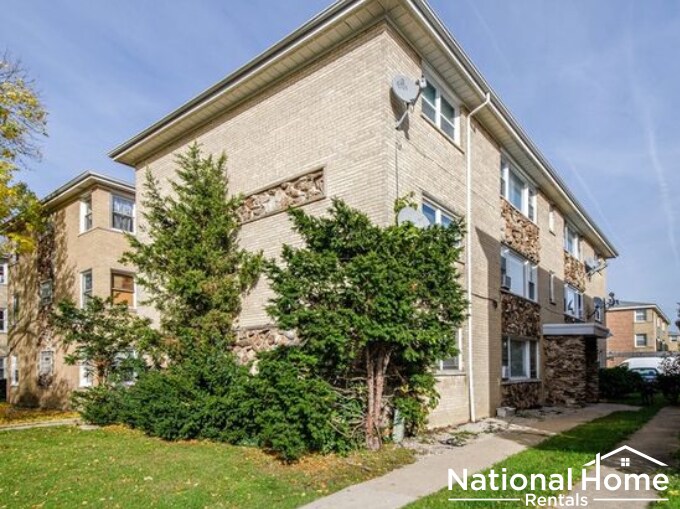 Primary Photo - 5227 N Reserve Dr Unit 3W