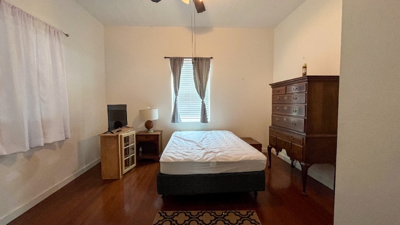 Primary Photo - 1102 NW 45th Ave