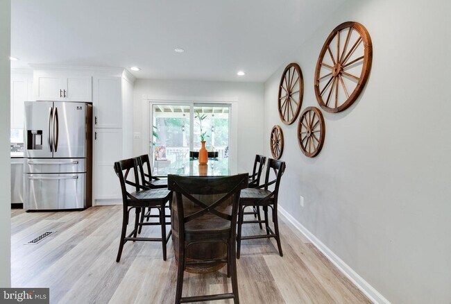 Foto del edificio - 8407 Berea Ct