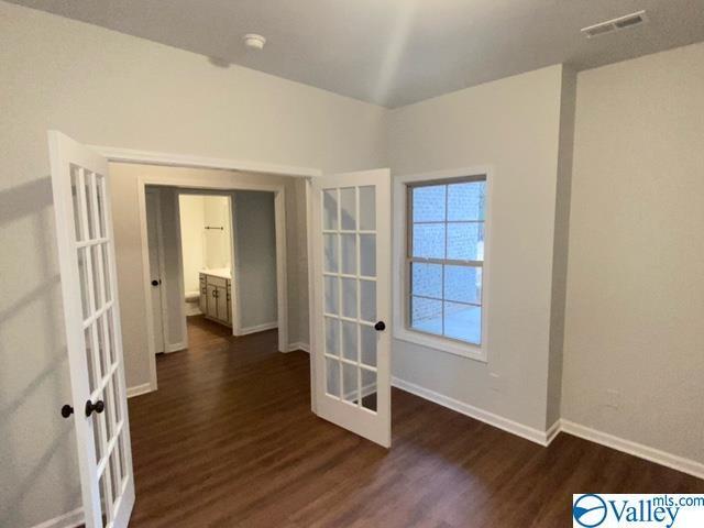 Building Photo - 121 Grove Hill Cir
