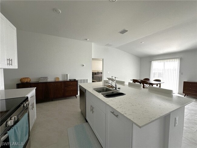 Building Photo - 17747 Paradiso Wy