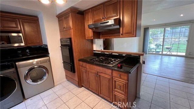 Foto del edificio - 27140 Whitestone Rd