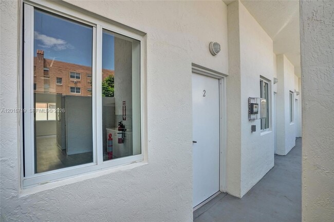 Building Photo - 1567 NW 1st St