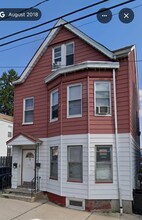 Building Photo - 115 Dixon Ave