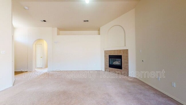 Foto del edificio - 368 Whispering Meadows Dr