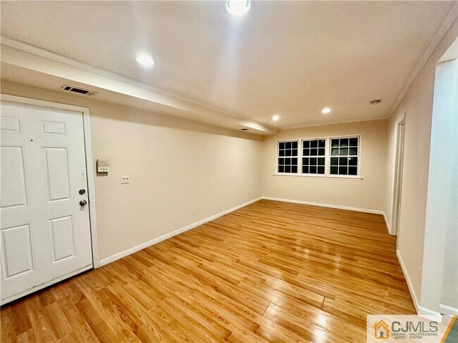 Foto del edificio - 3 College Dr