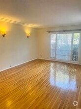 Building Photo - 349 Hayworth Ave