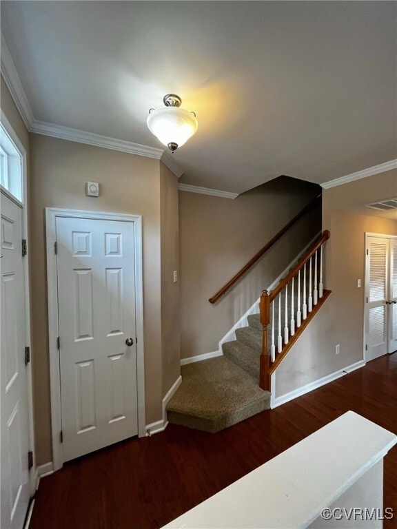 Building Photo - 8161 Creekside Village Dr