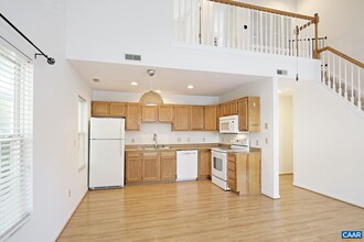 Building Photo - 118 Greenwich Ct