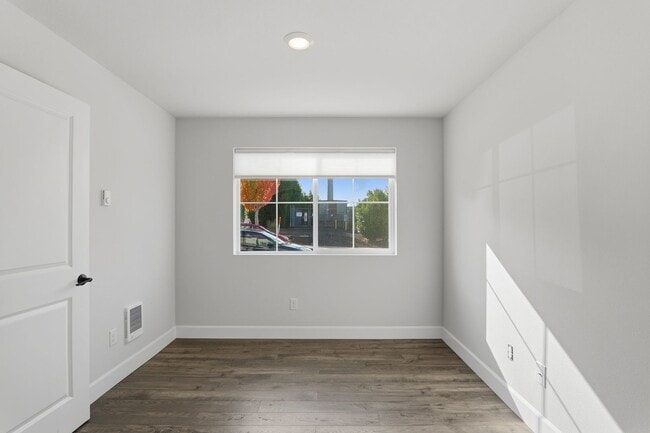 Foto del edificio - 3 Bedroom, 3.5 Bathroom Cooper Mountain Townhouse