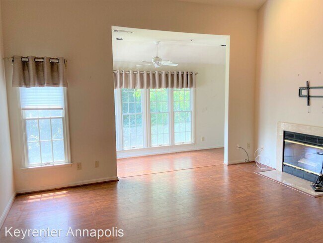 Foto del edificio - 2711 Summerview Way