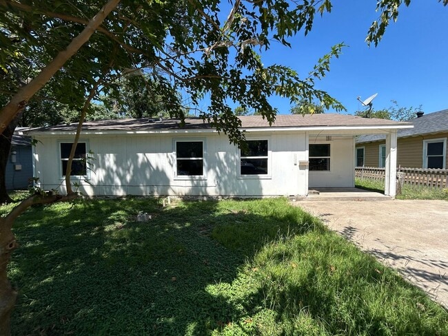 Suburban Gem - Suburban Gem House