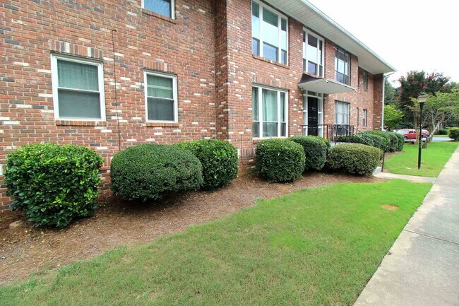 Foto del edificio - 510 Coventry Rd
