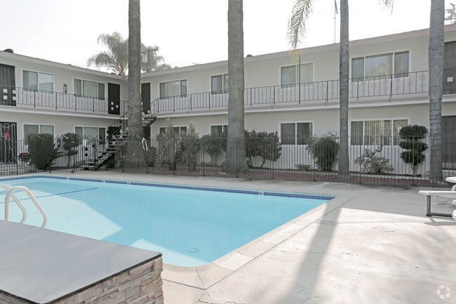 Building Photo - Sunset Palms Apartments