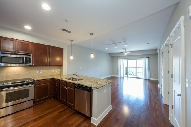 Building Photo - 200 River Vista Drive