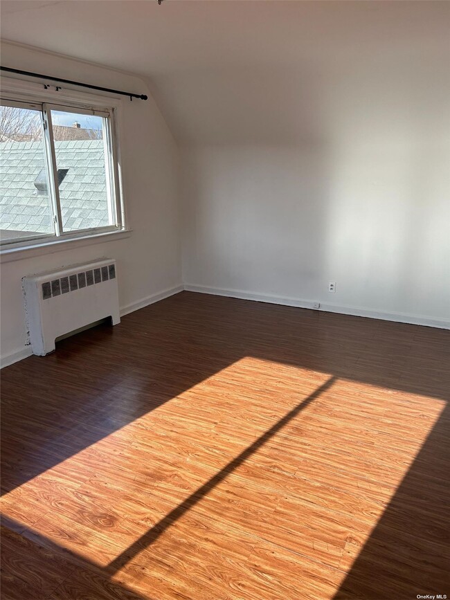 Building Photo - 465 Lindell Blvd