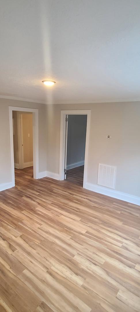 Foto del edificio - 710 Jefferson Dr