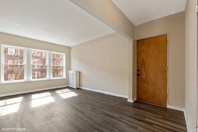 Building Photo - 1408 W Jonquil Terrace