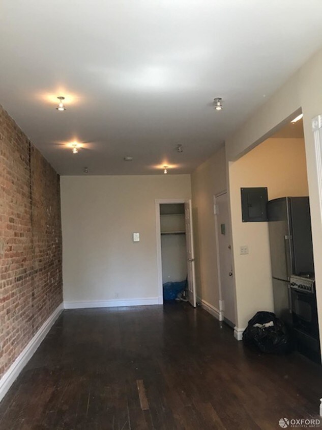Building Photo - 414 East 78th Street