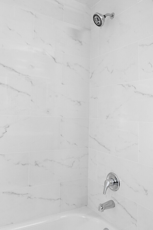 Baño - 191 N Beverwyck Rd