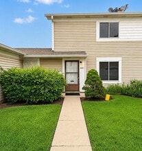 Building Photo - 1661 Cornell Dr