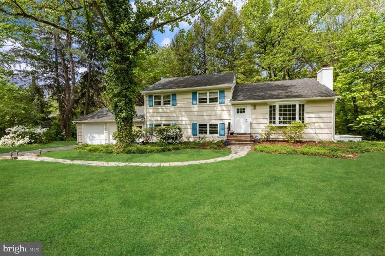 Foto principal - 92 Gulick Rd