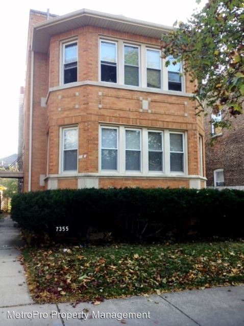 Primary Photo - 7355 S Crandon Ave