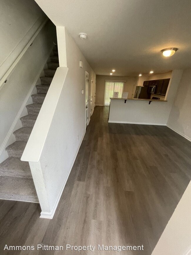 Building Photo - 2 br, 2.5 bath House - 2020 Wiggins Village