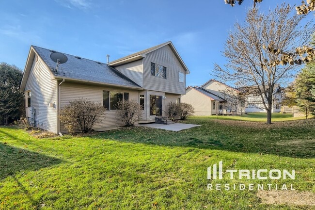 Building Photo - 1312 Miles Ct