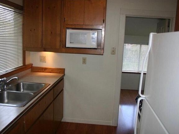 Building Photo - 207 Plumas Street