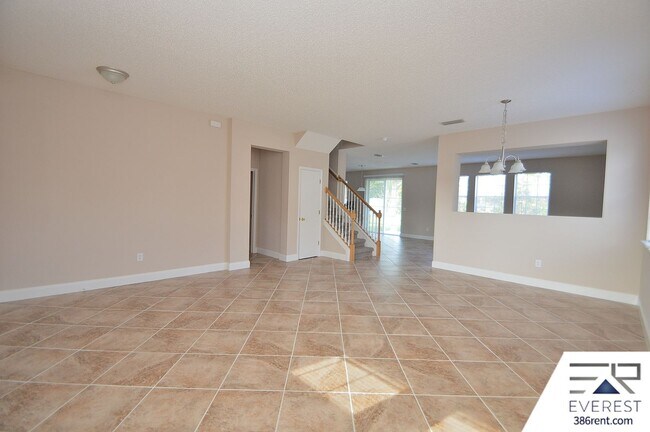 Foto del edificio - SPACIOUS, FULLY FENCED 4/2.5/2 IN DESIRABLE MATANZAS WOODS