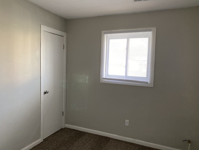 Building Photo - Beautiful Ranch Home in Colerain