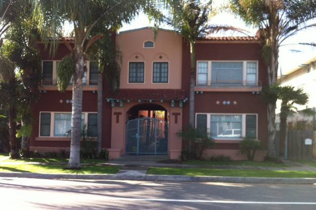 Primary Photo - 1528 E 1st St