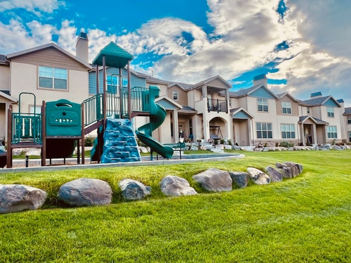 Primary Photo - 4-Bedroom Herriman Townhome w/2-car Garage