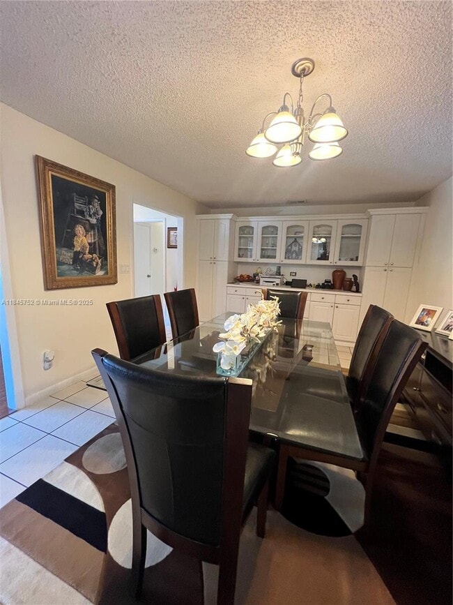 Foto del edificio - 5070 Ponderosa Ln