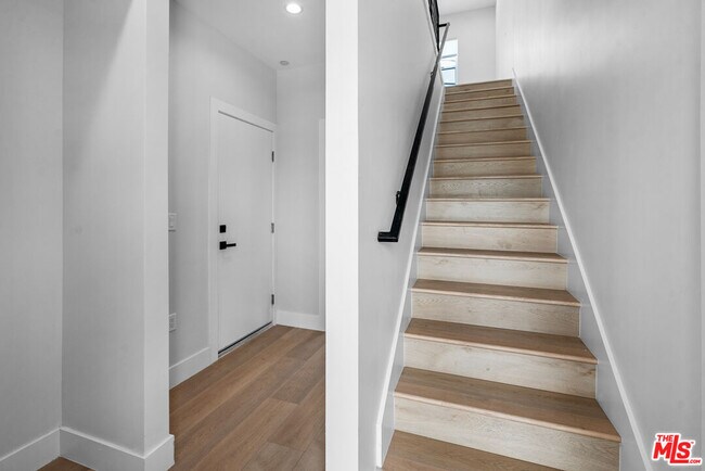 Foto del edificio - 4712 W 17th St