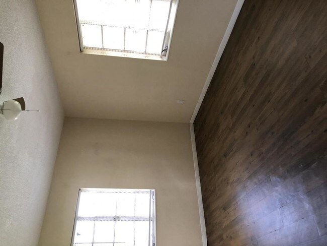 Foto del edificio - 1357 Preston St S