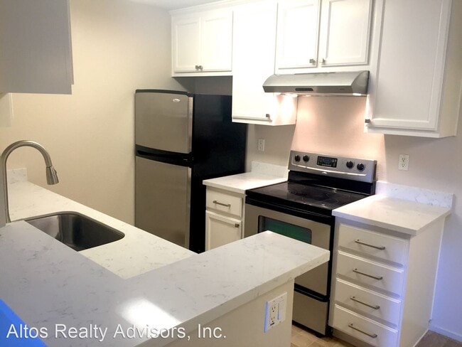 Building Photo - 1 br, 1 bath House - 2700 Somerset Park Ci...
