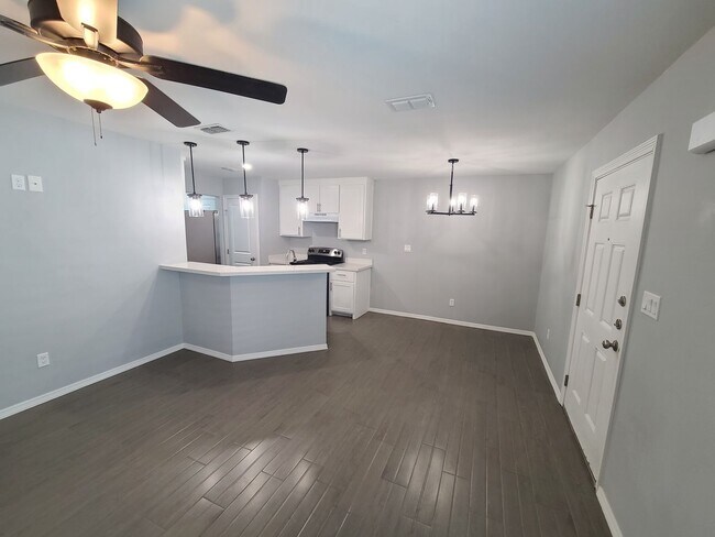 Foto del edificio - 2216 Northridge Ave
