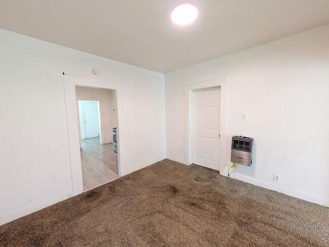 Foto del edificio - 1491 Brockman St
