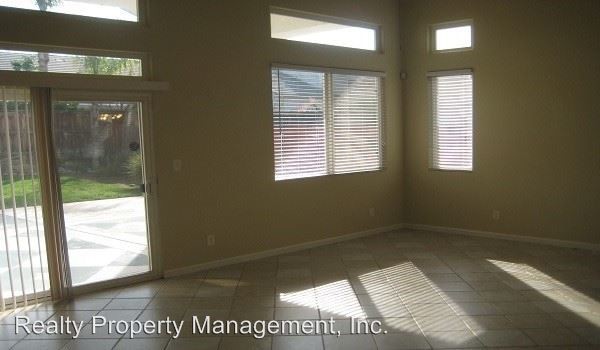 Foto del edificio - 3 br, 2 bath House - 7308 N. Gregory Avenue