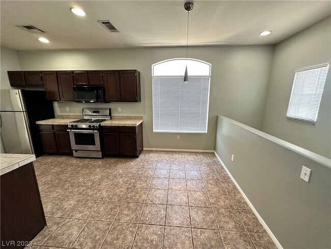 Foto del edificio - 1500 Ruby Cliffs Ln