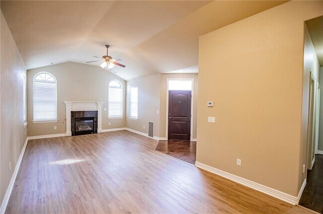 Foto del edificio - 2502 SW Antler Pl