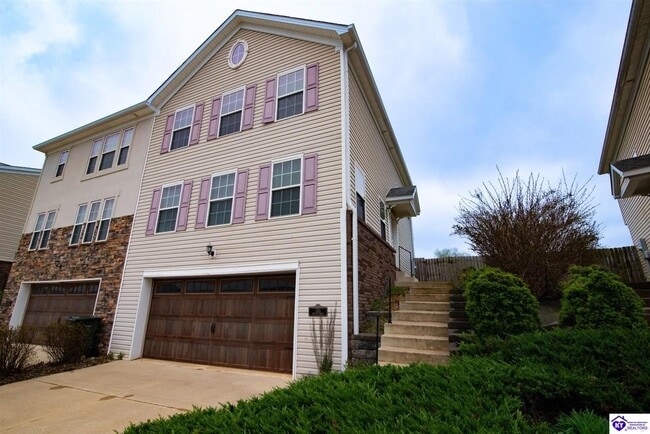Building Photo - 150 Vineland Pkwy Dr