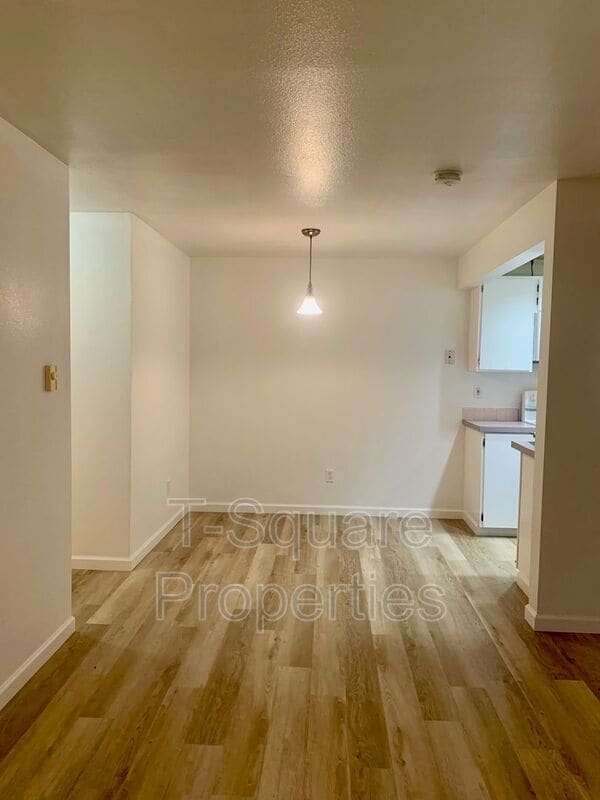 Building Photo - 14200 NE 171st St