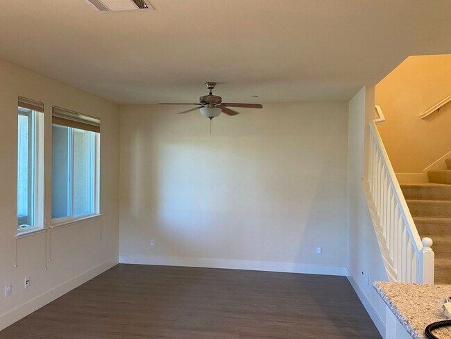 Foto del edificio - Available soon is the IDEAL TOWNHOUSE for ...