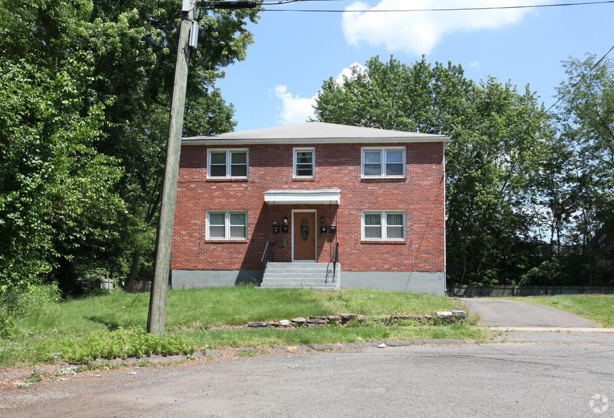 Foto del edificio - 77 Gould Dr