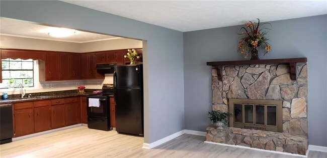 Foto del edificio - 73 Huff Dr