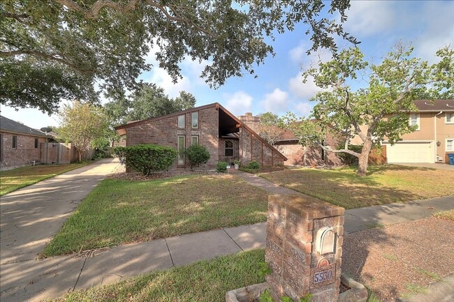 Foto del edificio - 5530 Tahoe Cir